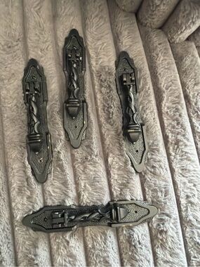 Set of 4 Black Antique Decorative Hardware Pulls